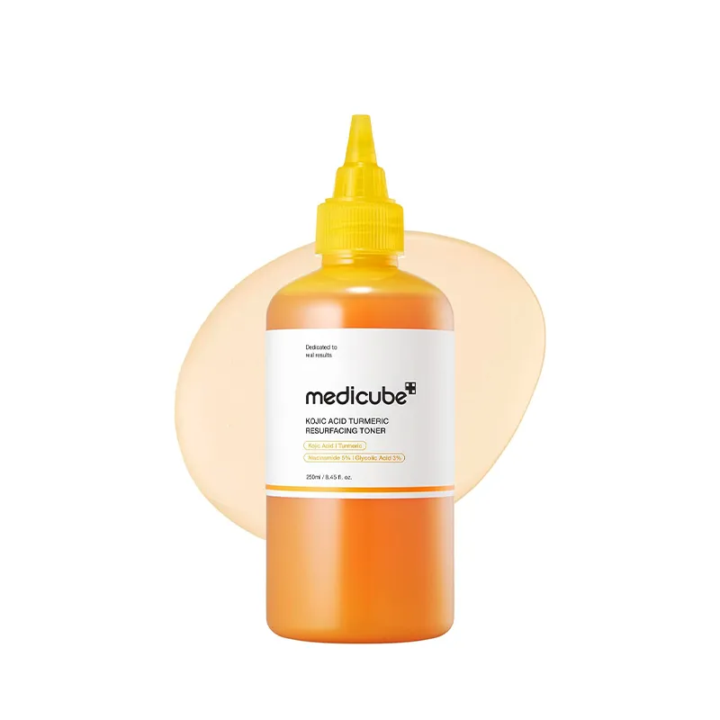 MEDICUBE Kojic Acid Turmeric Resurfacing Toner garnimarket.net تونر لایه بردار و روشن کننده کوجیک اسید و زردچوبه مدی کیوب